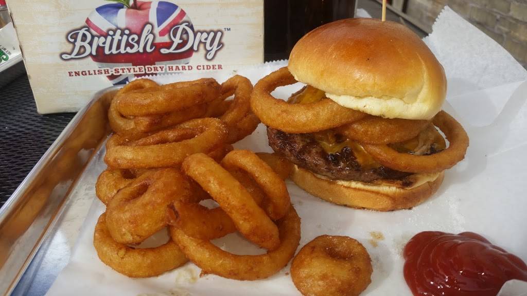 The Wicked Grille | restaurant | 219 N Franklin St, Port Washington, WI 53074, USA | 2622354808 OR +1 262-235-4808