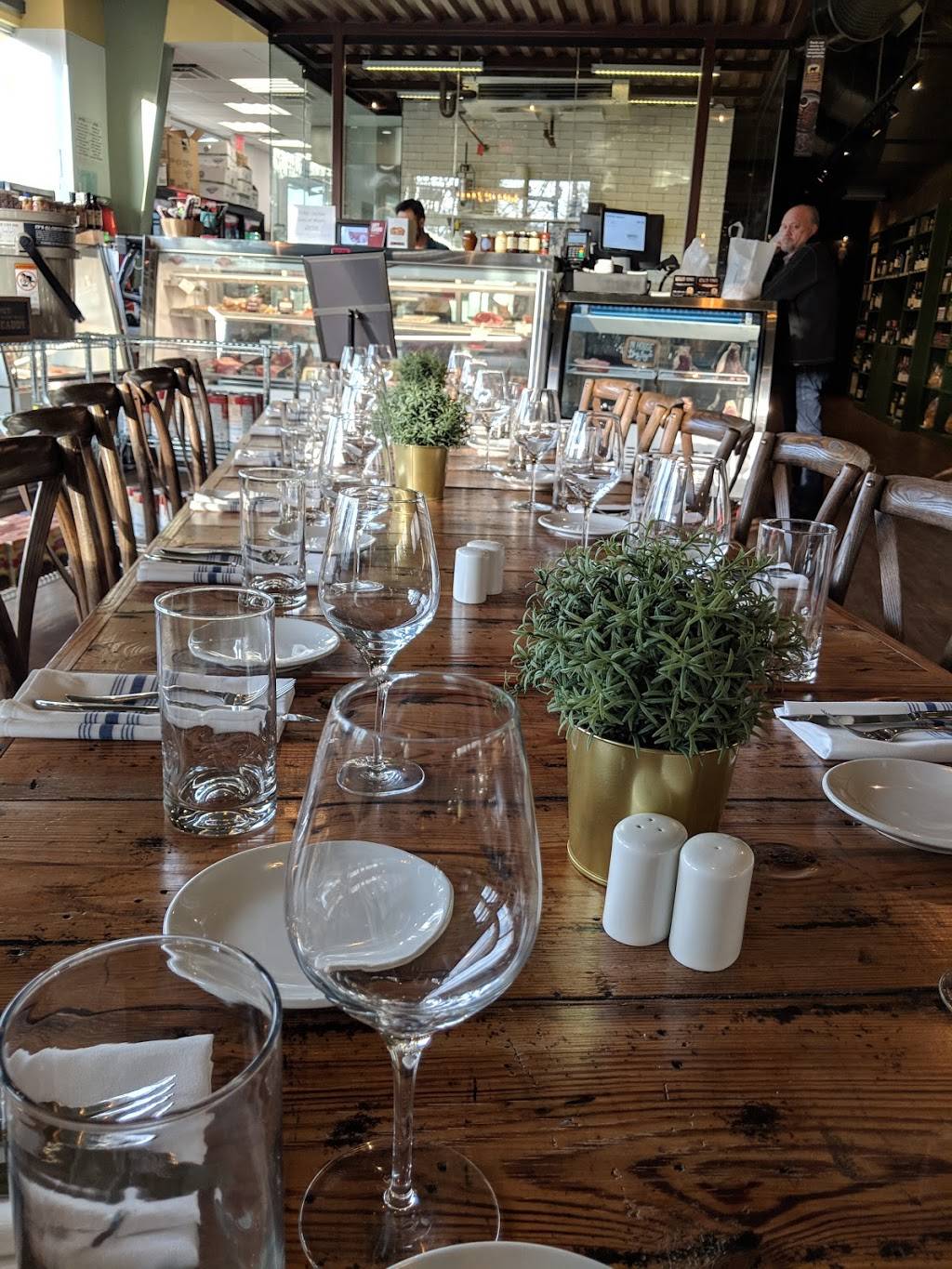 Coopers Meat Market and Kitchen | restaurant | 778 Fort Worth Ave Suite G-150, Dallas, TX 75208, USA | 2142004128 OR +1 214-200-4128