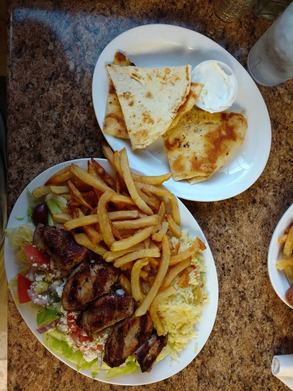 Rallis Burger Family Restaurant | restaurant | 888 Ward St, Bridgenorth, ON K0L 1H0, Canada | 7052927222 OR +1 705-292-7222