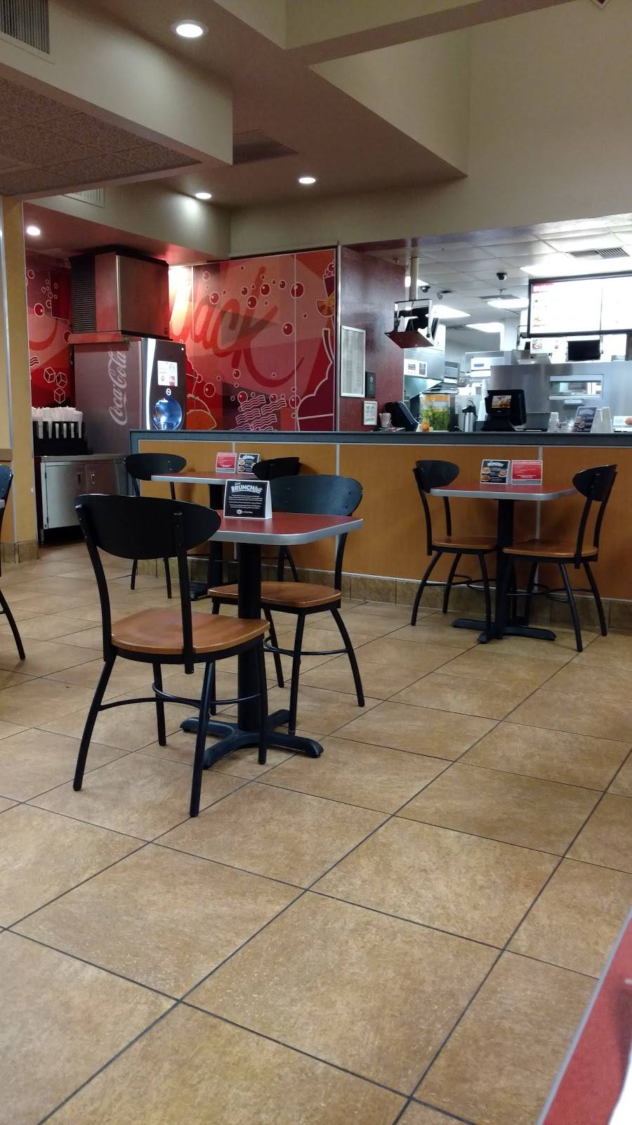 Jack in the Box | restaurant | 1310 E Yosemite Ave, Manteca, CA 95336, USA | 2098245359 OR +1 209-824-5359