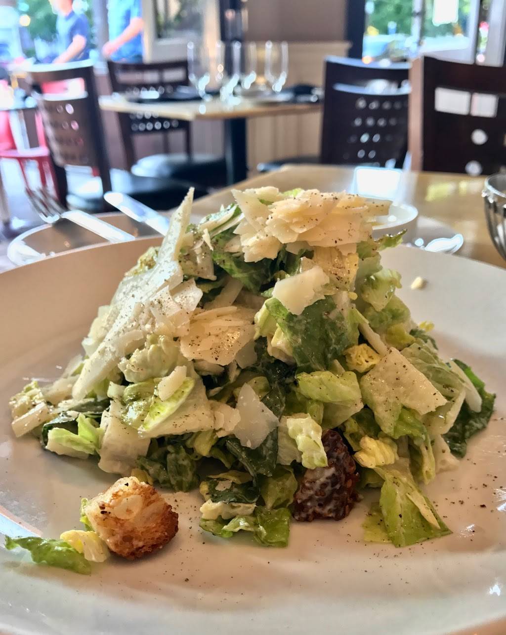 Quattro Pazzi | restaurant | 269 Bedford St, Stamford, CT 06901, USA | 2033247000 OR +1 203-324-7000