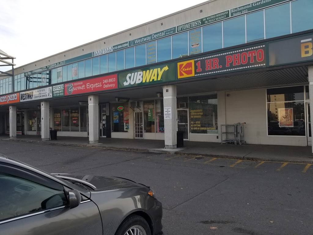 Subway | restaurant | 1735 Kipling Ave, Etobicoke, ON M9R 2Y8, Canada | 6473434538 OR +1 647-343-4538
