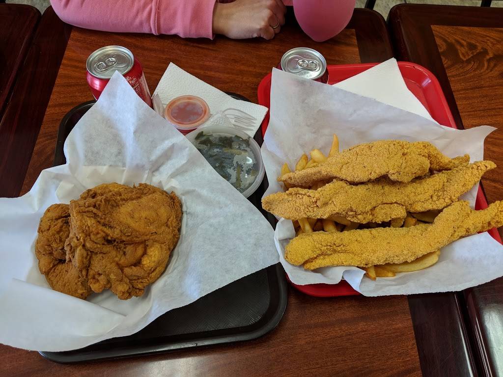 Louisiana Famous Fried Chicken | restaurant | 4008 MacArthur Boulevard, Oakland, CA 94619, USA | 5103281144 OR +1 510-328-1144