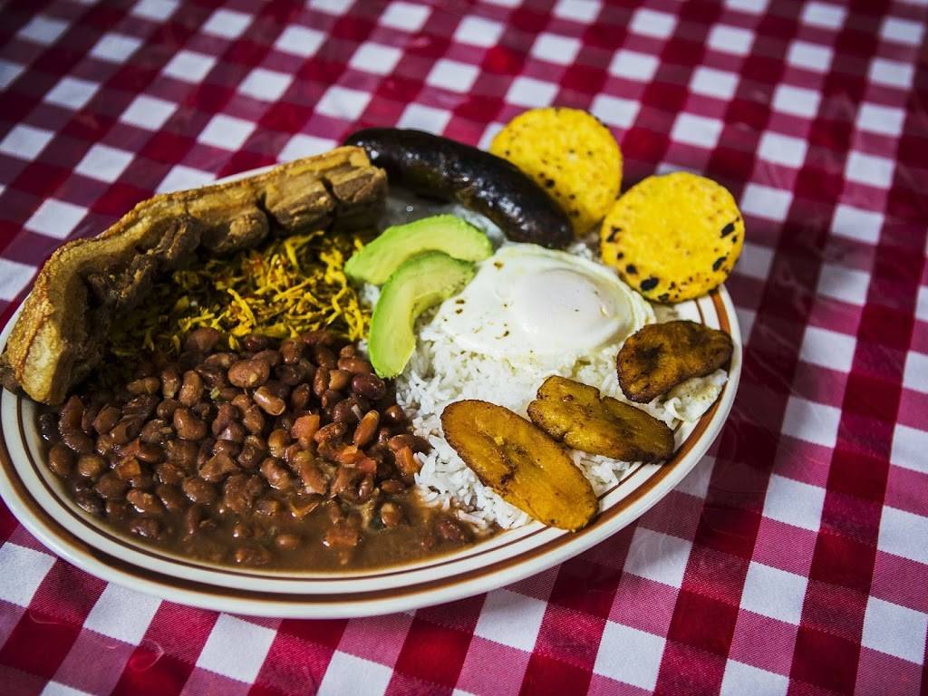 Arepas Deliciosas | restaurant | 3698 Summer Ave, Memphis, TN 38122, USA | 9014093396 OR +1 901-409-3396