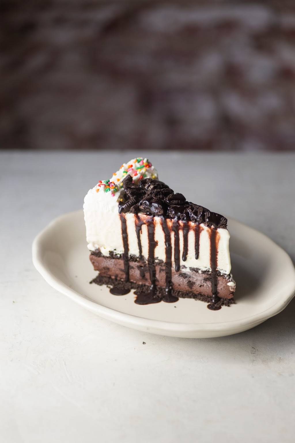 St. Anselm | restaurant | 1250 5th St NE, Washington, DC 20002, USA | 2028642199 OR +1 202-864-2199