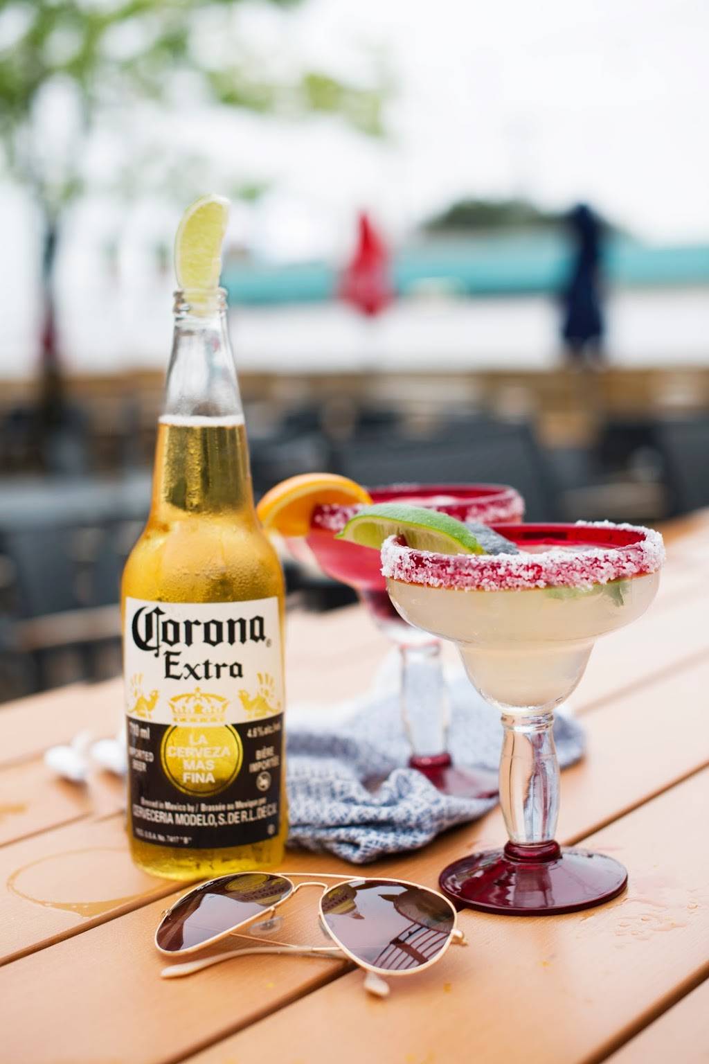 Lone Star Texas Grill | restaurant | 140 Park Pl Blvd, Barrie, ON L4N 6P1, Canada | 7053000010 OR +1 705-300-0010