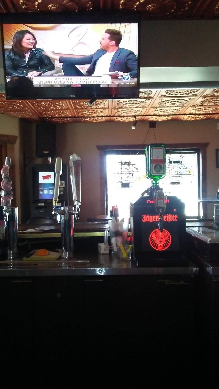 Tuckers on Grand | restaurant | 8260 Grand Ave, River Grove, IL 60171, USA | 7083955465 OR +1 708-395-5465