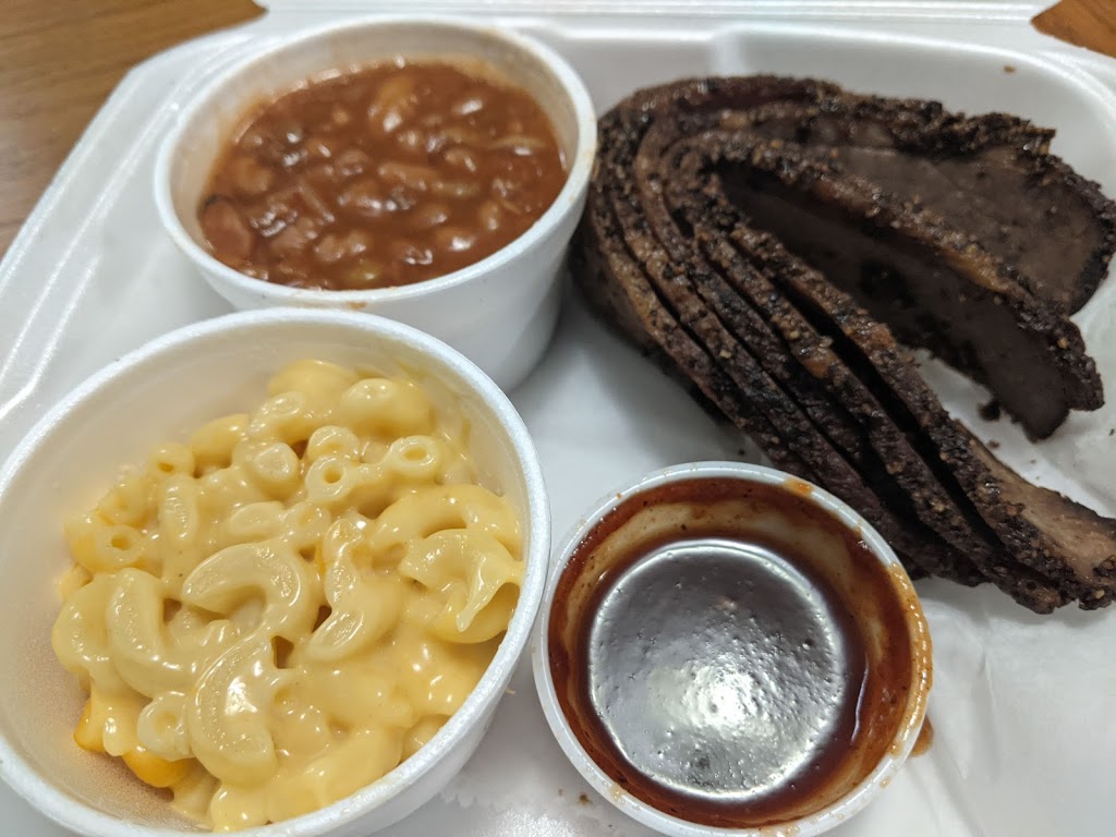 Fired Up BBQ company | restaurant | 7870 US-441, Ocala, FL 34480, USA | 3524467140 OR +1 352-446-7140