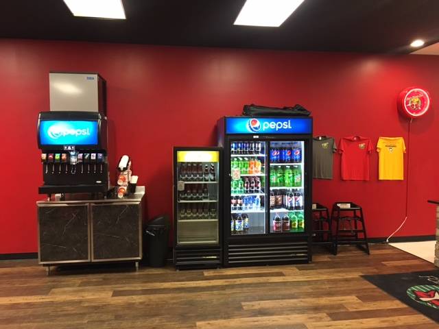 Foxs Pizza Den | restaurant | 511 Main St, Clarion, PA 16214, USA | 8142267777 OR +1 814-226-7777