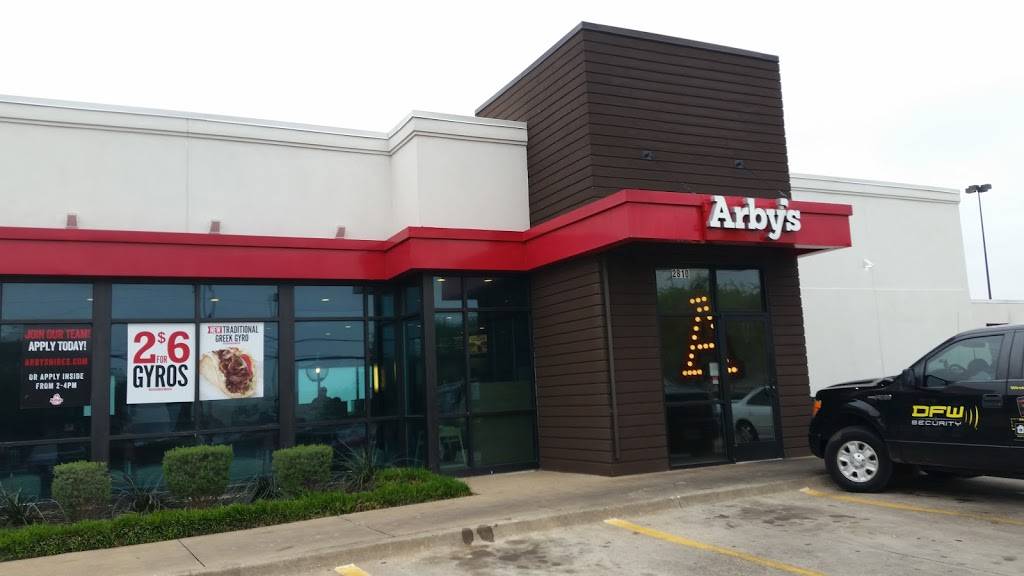 Arbys | restaurant | 2810 W Wheatland Rd, Dallas, TX 75237, USA | 9722834475 OR +1 972-283-4475