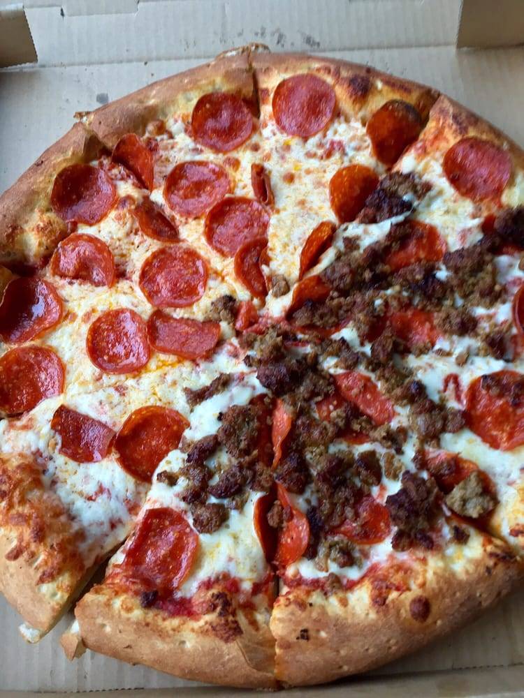 Rockys New York Pizzeria | restaurant | 1919 E 4th St, Ontario, CA 91764, USA | 9099898181 OR +1 909-989-8181