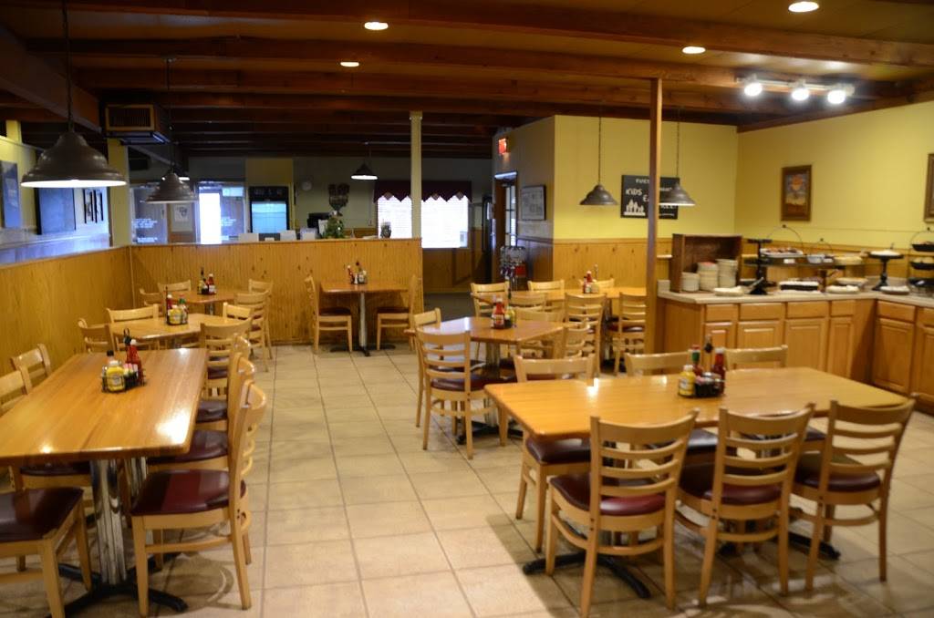 The Putnam Inn | restaurant | 400 N Jackson St, Greencastle, IN 46135, USA | 7656538777 OR +1 765-653-8777