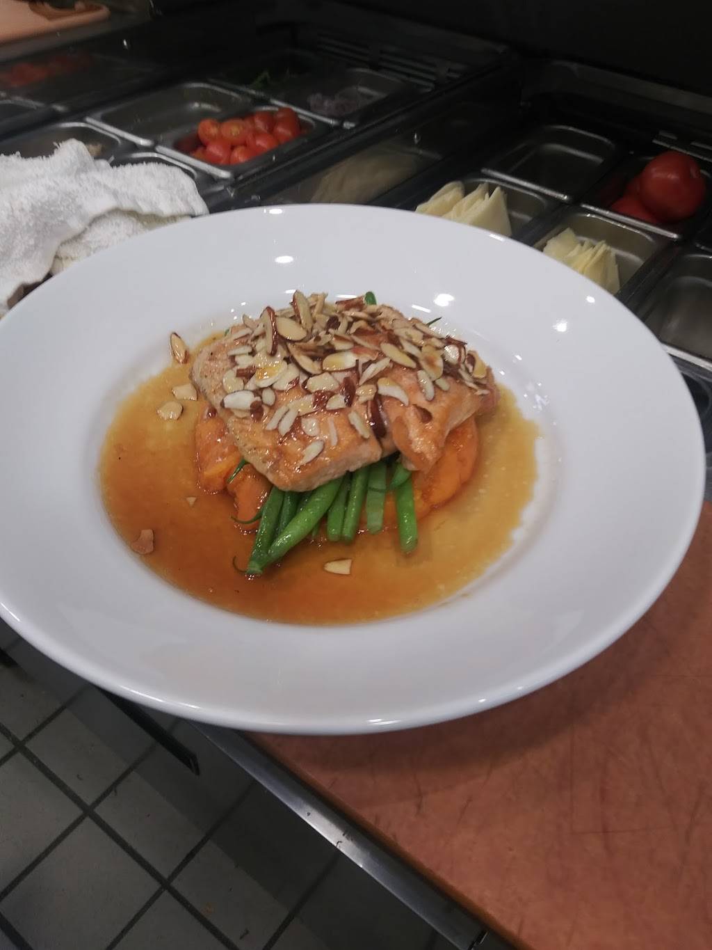 The Edible Art Cart | restaurant | 4654 Phlox St Unit B, Houston, TX 77051, USA | 2144553677 OR +1 214-455-3677