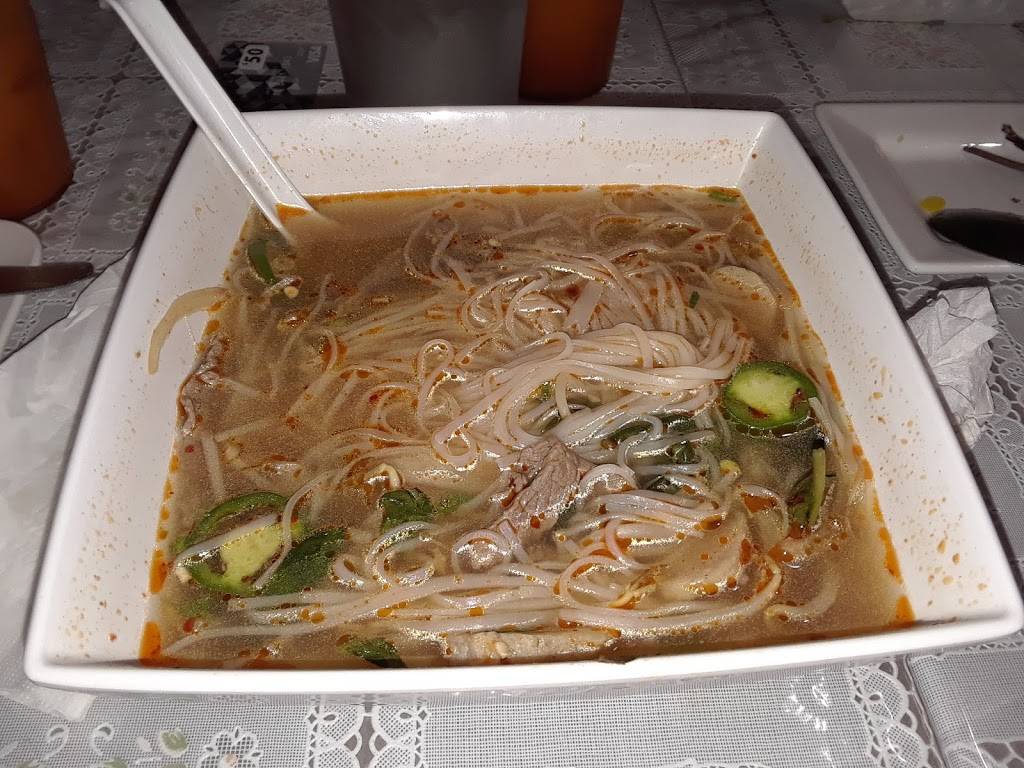 Asian Cuisine Tokyo Pho Thai | restaurant | 3420 Highland Rd, Waterford Twp, MI 48328, USA | 2487327905 OR +1 248-732-7905