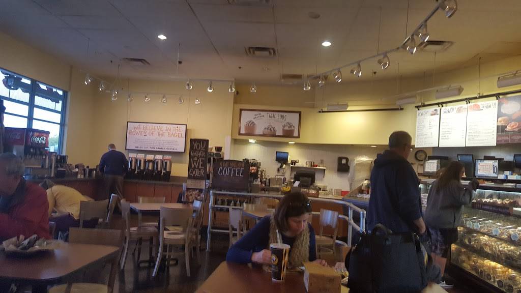 Einstein Bros. Bagels | cafe | 6501 E Greenway Pkwy Bldg 5, Scottsdale, AZ 85254, USA | 4809059214 OR +1 480-905-9214