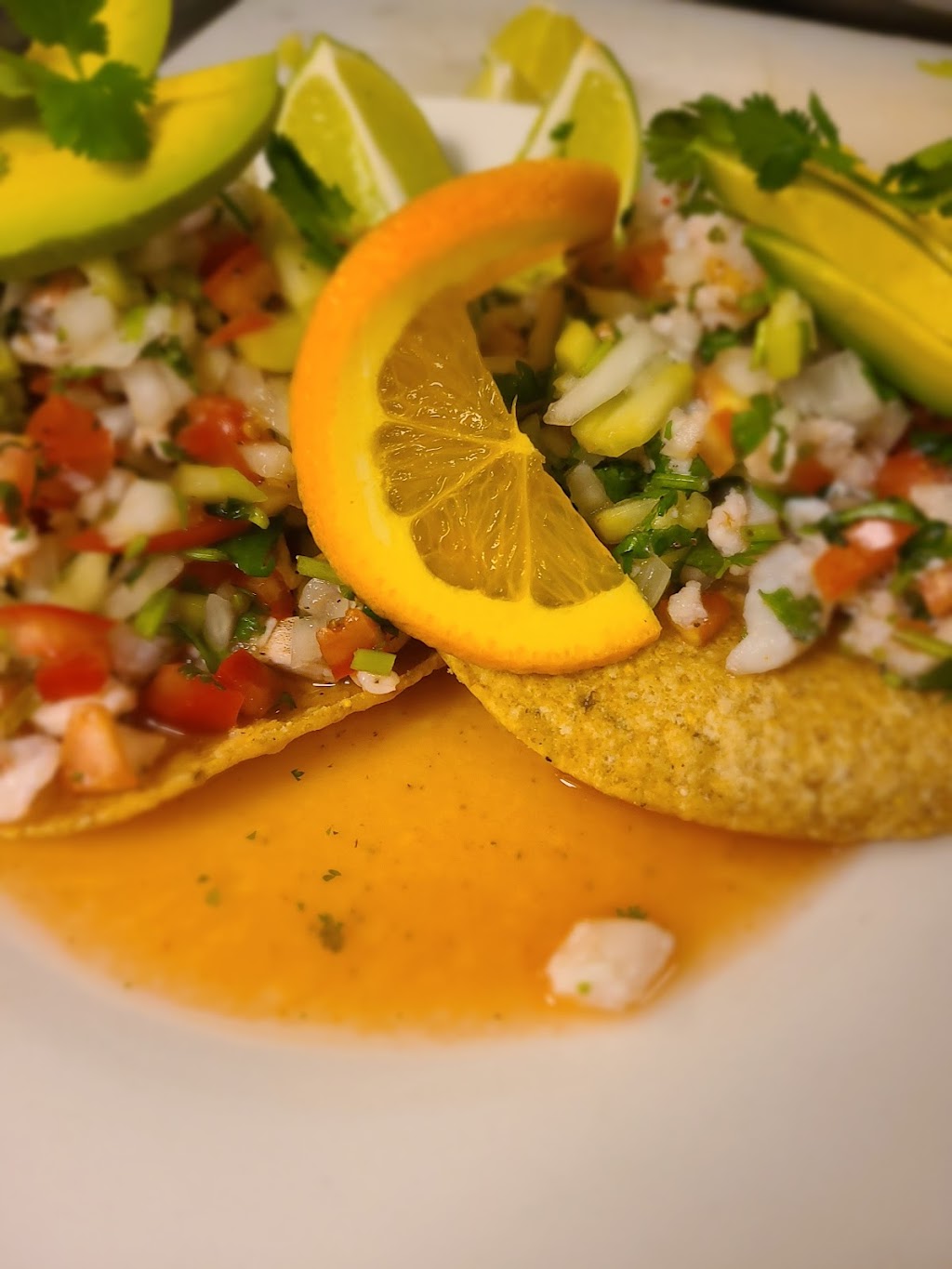 Las Villanas Restaurant | restaurant | 6562 E Olympic Blvd, Los Angeles, CA 90022, USA | 3232133217 OR +1 323-213-3217