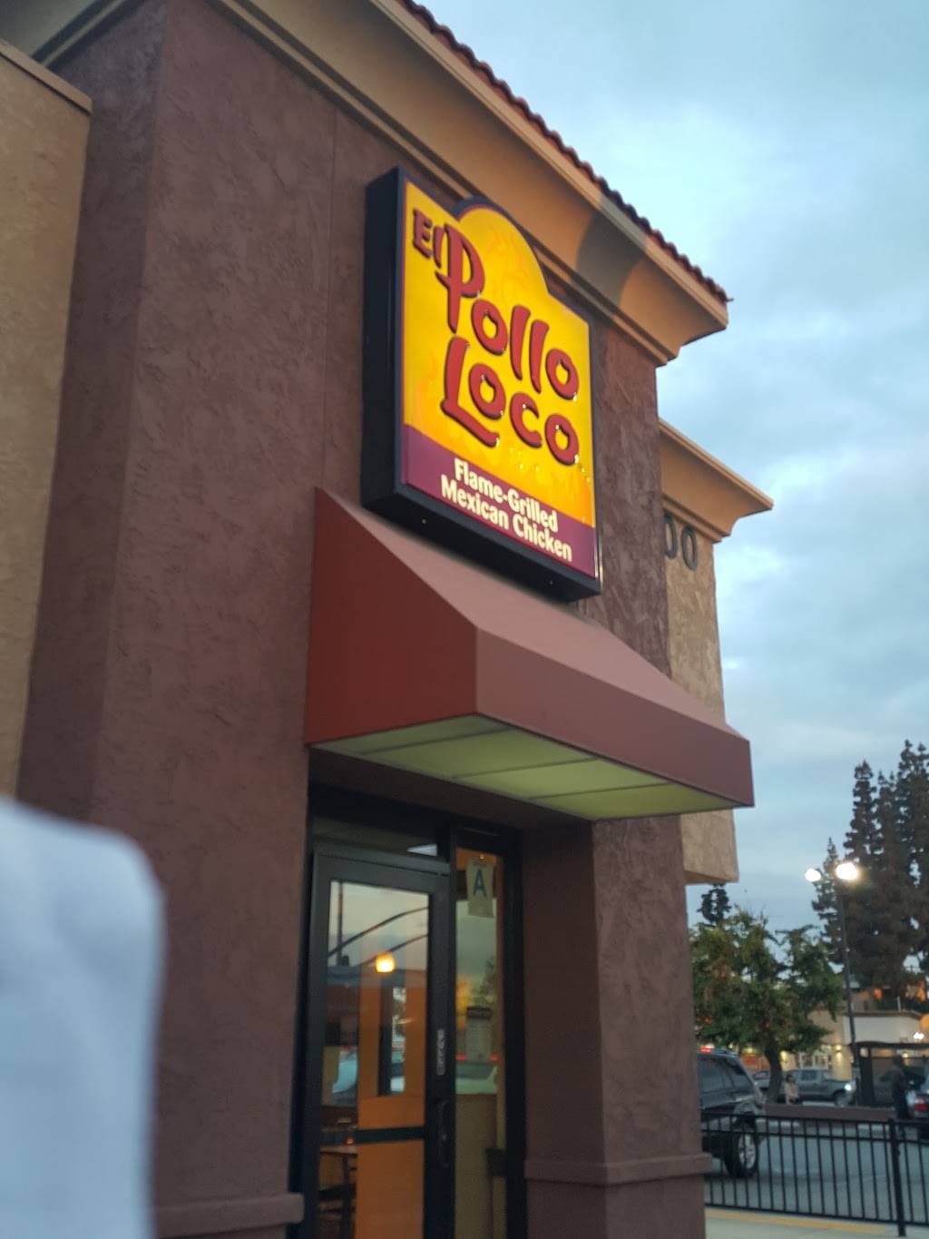 El Pollo Loco | restaurant | 6400 Lankershim Blvd, North Hollywood, CA 91606, USA | 8187637945 OR +1 818-763-7945