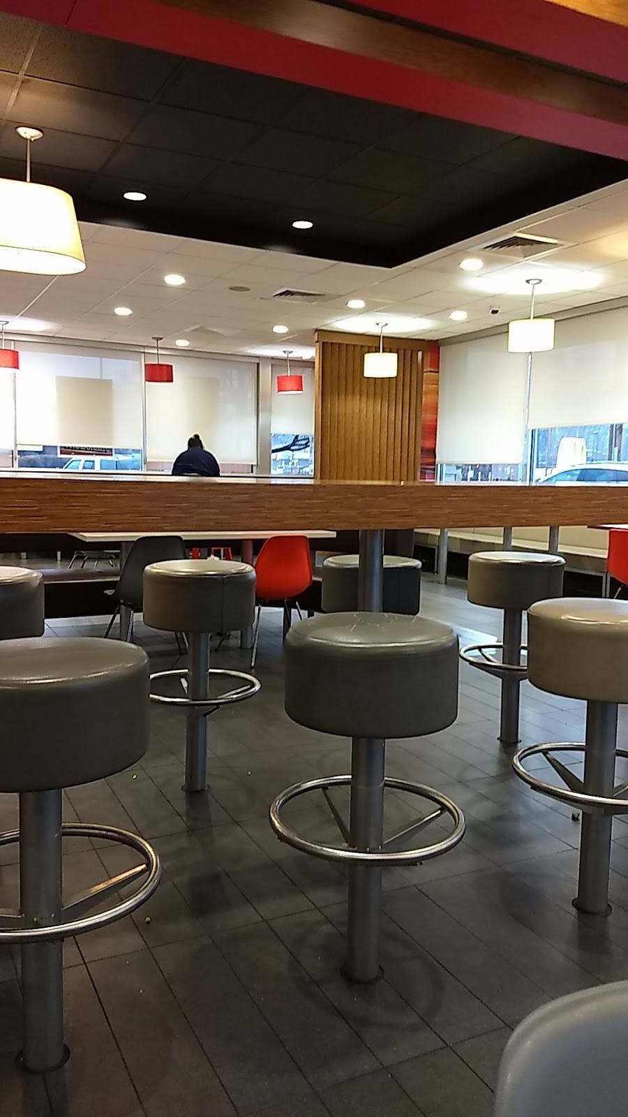 McDonalds | cafe | 1010 E Broad St, Elyria, OH 44035, USA | 4403656874 OR +1 440-365-6874