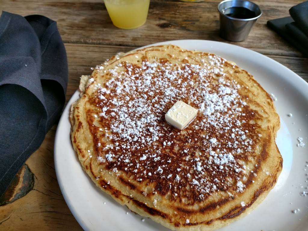 Ten Bells Tavern | restaurant | 232 W 7th St, Dallas, TX 75208, USA | 2149432677 OR +1 214-943-2677