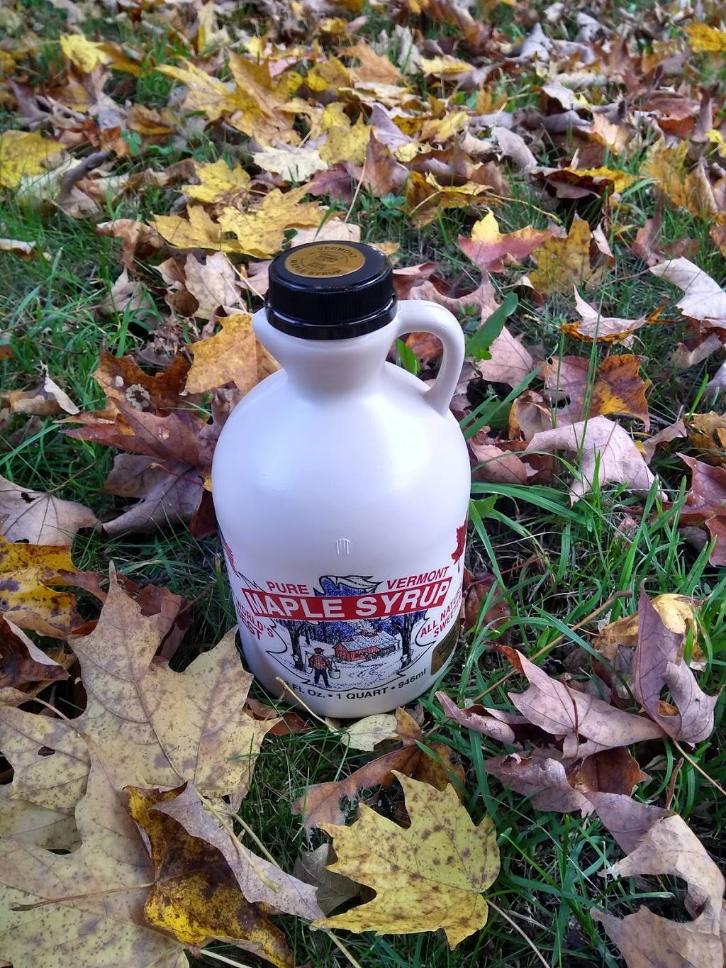 Crossroads Maple | restaurant | 33 Montgomery Rd, East Hardwick, VT 05836, USA | 8024732612 OR +1 802-473-2612