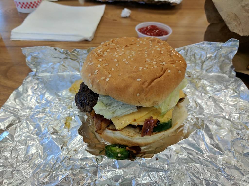 Five Guys | meal takeaway | 7622 Richmond Hwy, Alexandria, VA 22306, USA | 7037170090 OR +1 703-717-0090