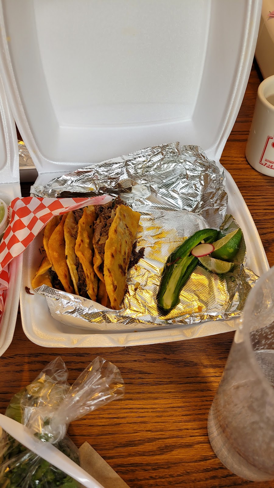 Birrieria La Vacona | restaurant | 3694 E Highland Ave suite 28-29, Highland, CA 92346, USA | 9092809171 OR +1 909-280-9171