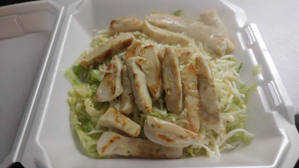 Subas Dawg House | restaurant | 494 Emily Dr, Clarksburg, WV 26301, USA | 3047773211 OR +1 304-777-3211