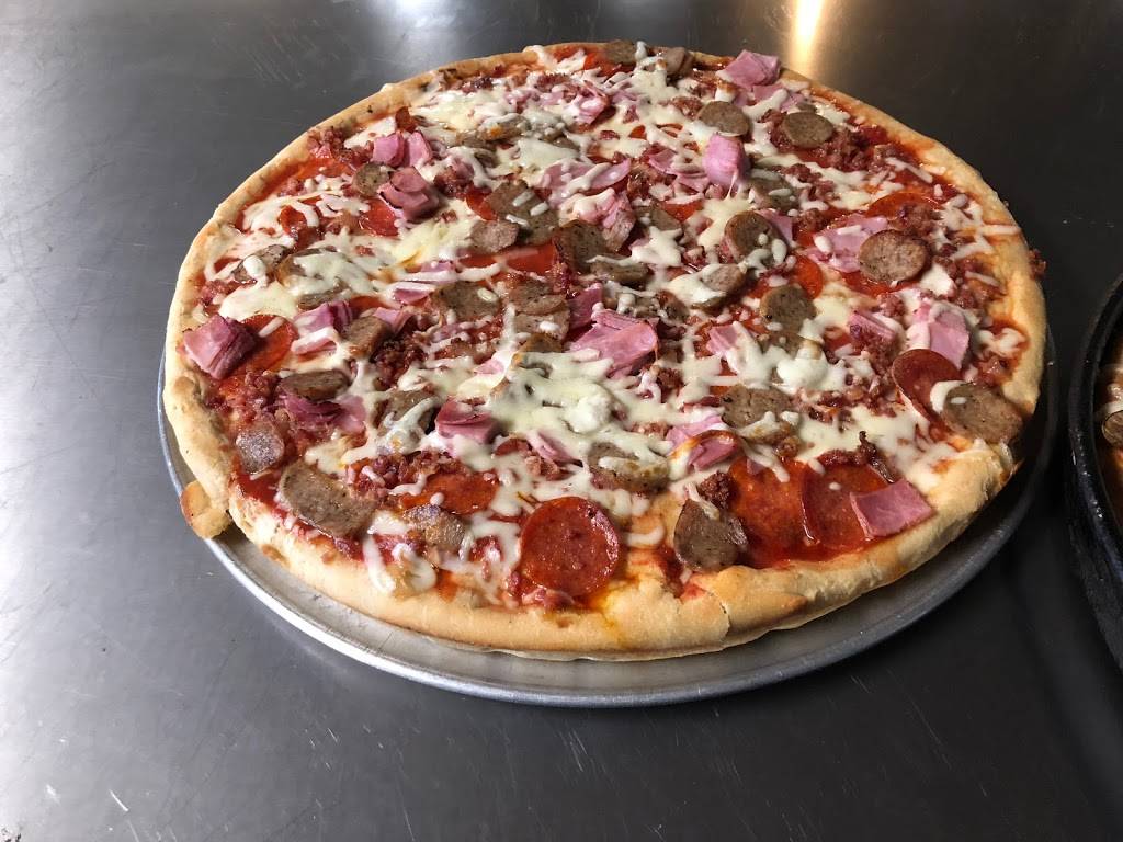 Bruno Pizzatown USA | restaurant | 118 Old York Rd, New Cumberland, PA 17070, USA | 7177744721 OR +1 717-774-4721