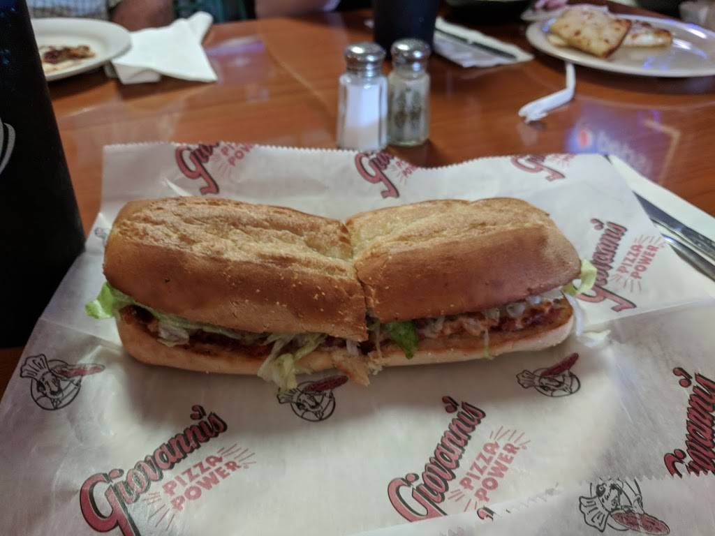 Giovannis Pizza | restaurant | 1418 Hustonville Rd, Danville, KY 40422, USA | 8592361455 OR +1 859-236-1455