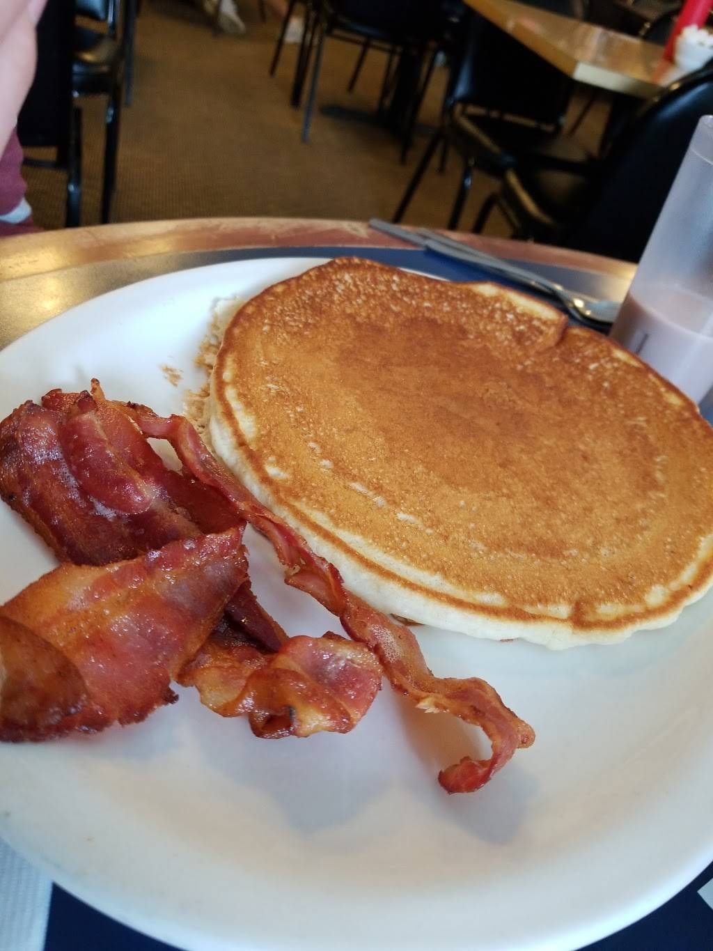 Tammys Bakery And Café | restaurant | 232 E Grand River Rd, Laingsburg, MI 48848, USA | 5176511989 OR +1 517-651-1989