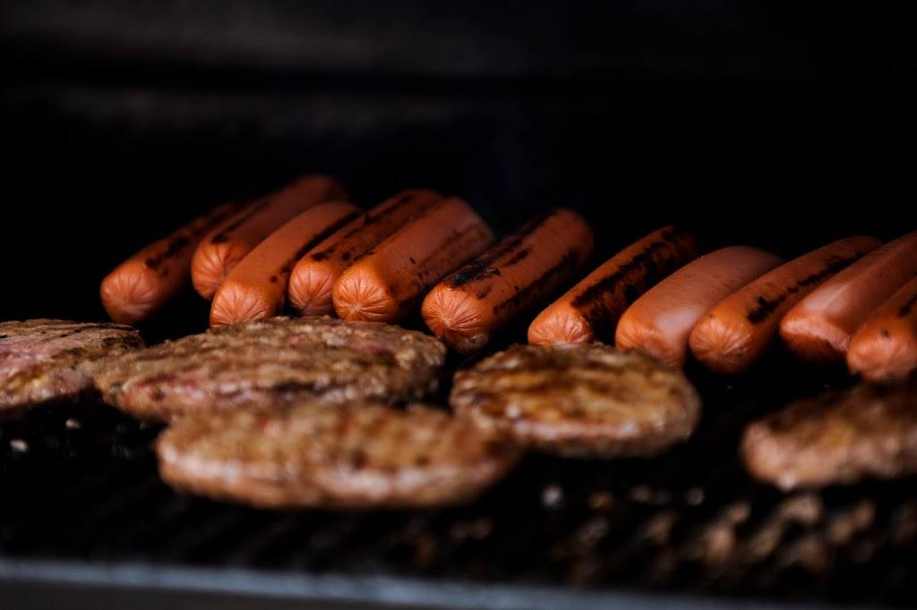 Alabamas BBQ Catering | restaurant | 415 Sabattus St, Lewiston, ME 04240, USA | 2074236666 OR +1 207-423-6666