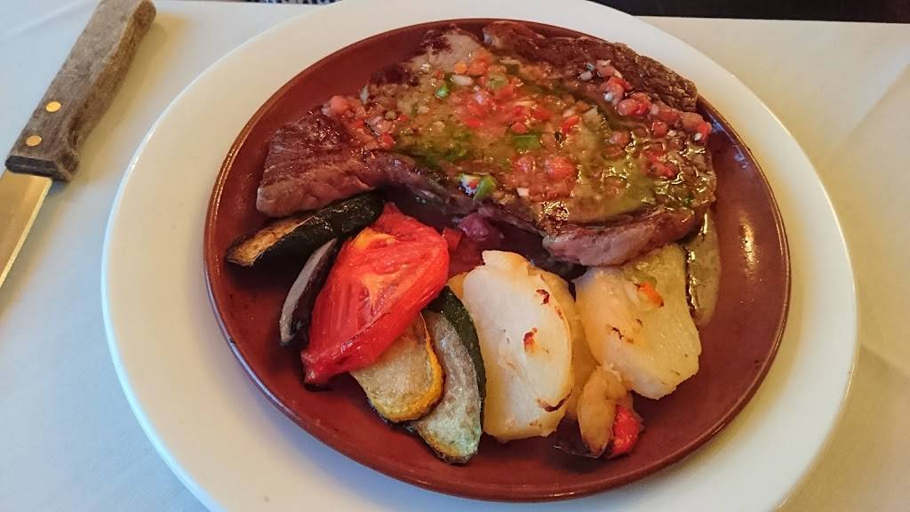El Pulpo & Tapas Bar - Middletown | restaurant | 46 Melilli Plaza, Middletown, CT 06457, USA | 8607887525 OR +1 860-788-7525