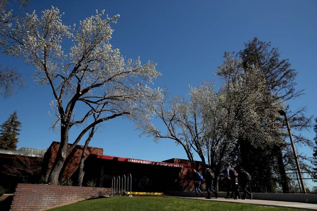 University Dining Hall, Fresno State | restaurant | 5200 N, Campus Dr, Fresno, CA 93740, USA | 5592784634 OR +1 559-278-4634