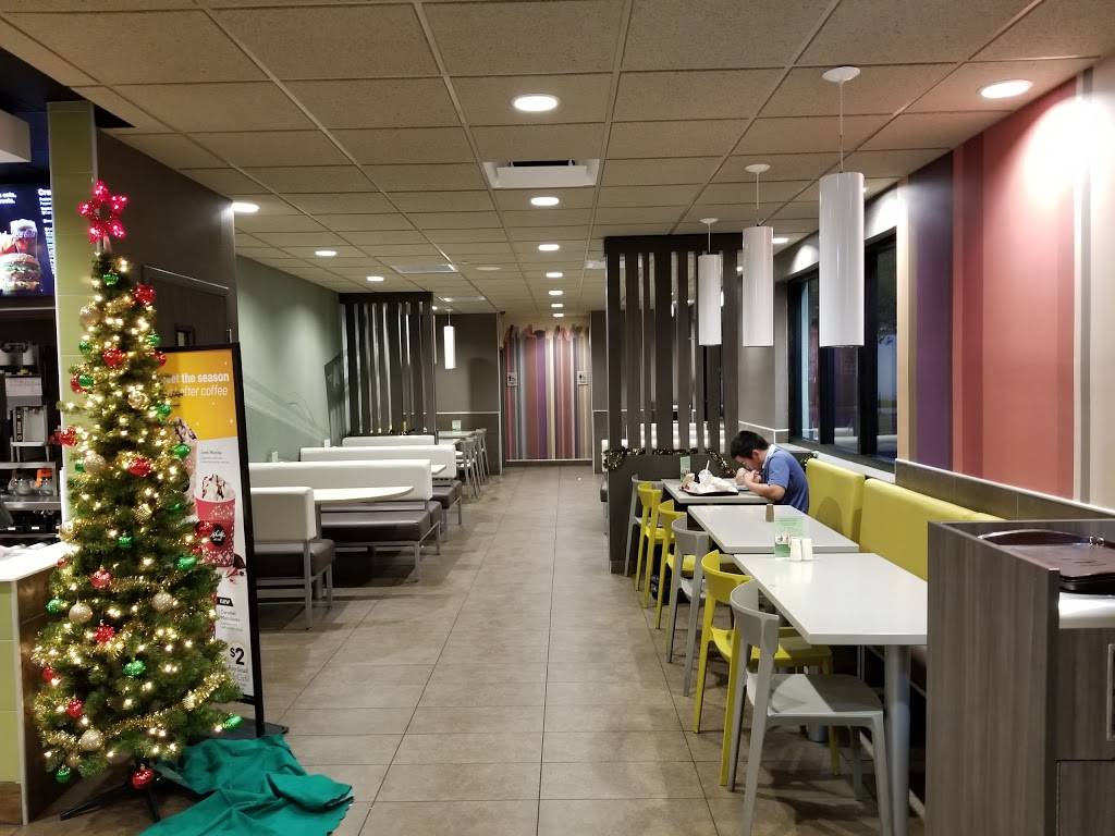 McDonalds | cafe | 2450 W New Haven Ave, West Melbourne, FL 32901, USA | 3218025160 OR +1 321-802-5160