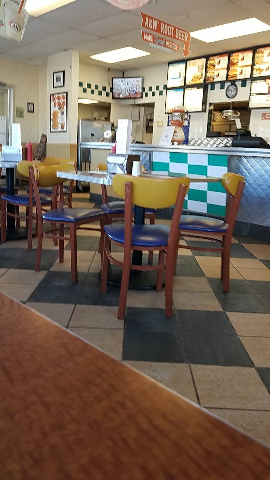 A&W Restaurant | restaurant | 774 N Lake Ave, Phillips, WI 54555, USA | 7153393104 OR +1 715-339-3104