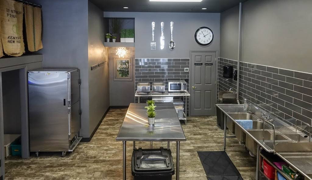 lunch at 4 W. Main | restaurant | 4 W Main St, Troy, OH 45373, USA | 9378754633 OR +1 937-875-4633