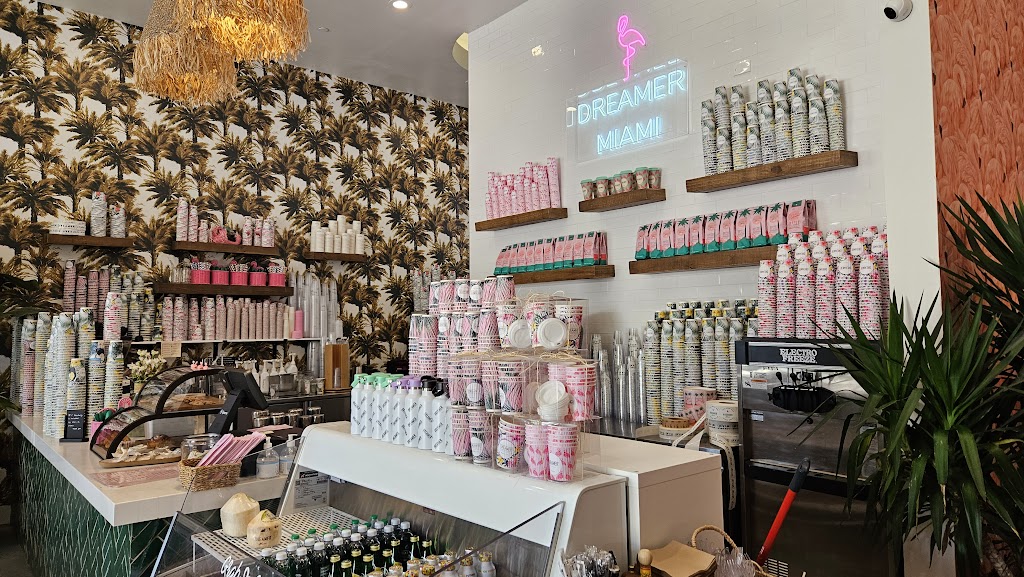 Dreamer Miami - S. Pointe | cafe | 500 South Pointe Dr, Miami Beach, FL 33139, USA | 3057638792 OR +1 305-763-8792