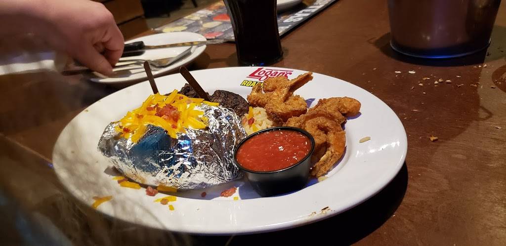 Logans Roadhouse | restaurant | 205 Relco Dr, Manchester, TN 37355, USA | 9317237796 OR +1 931-723-7796