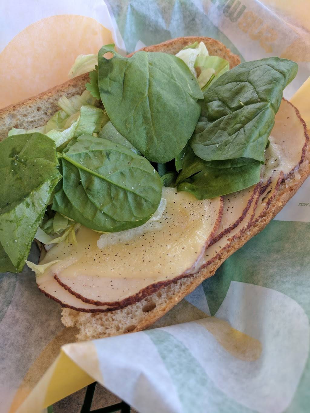 Subway Restaurants | restaurant | 22800 Victory Blvd, Woodland Hills, CA 91364, USA | 8188839944 OR +1 818-883-9944