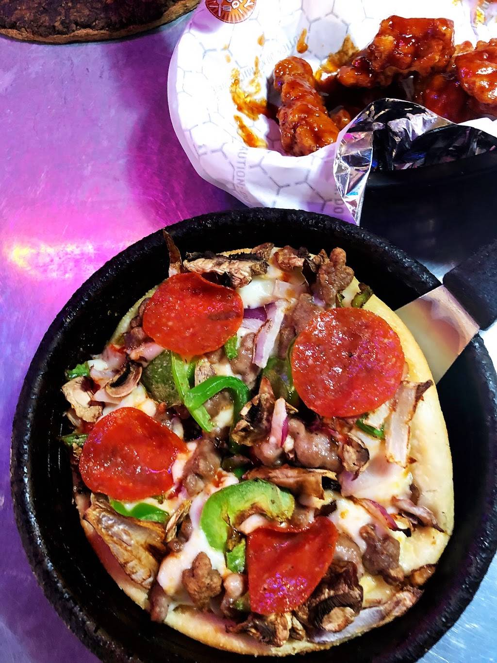 Pizza Hut | meal takeaway | 3599 Lake Tahoe Blvd, South Lake Tahoe, CA 96150, USA | 5305417071 OR +1 530-541-7071