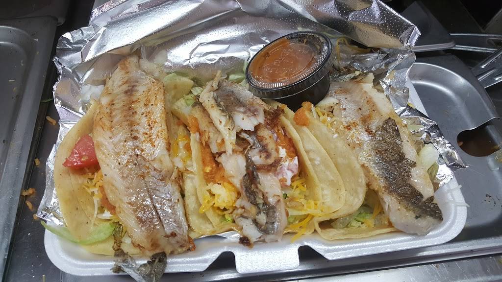 Trees Tacos And Tips | restaurant | 2518 E Main St, Richmond, VA 23223, USA | 8048529896 OR +1 804-852-9896