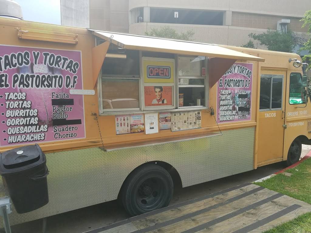 Tacos Y Tortas El Pastorsito DF | restaurant | 8000 N Stadium Dr, Houston, TX 77054, USA | 7132917654 OR +1 713-291-7654