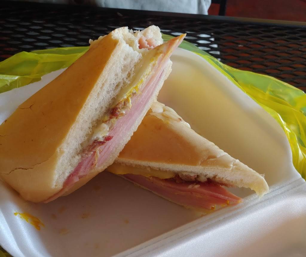 El Palacio de los Jugos | cafe | 14300 SW 8th St, Miami, FL 33184, USA | 3052211616 OR +1 305-221-1616