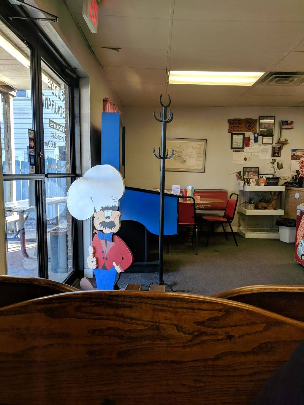 Guidos Restaurant | restaurant | 8007 Harrison Ave, Miamitown, OH 45041, USA | 5133539900 OR +1 513-353-9900