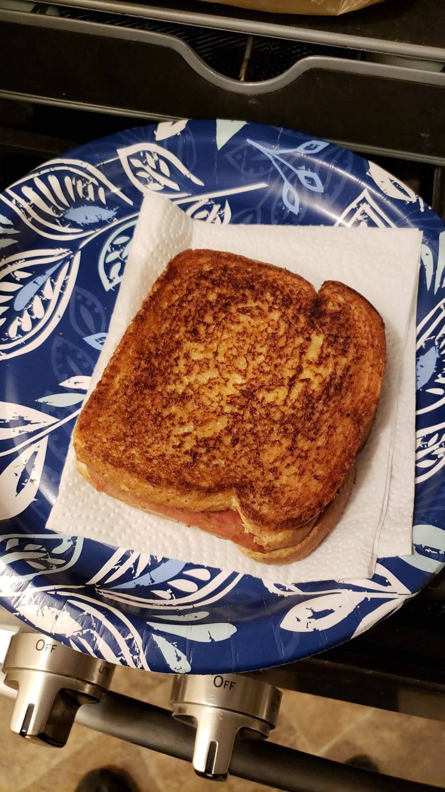 China Star | restaurant | 3869 Fort St, Wyandotte, MI 48192, USA | 7342816330 OR +1 734-281-6330