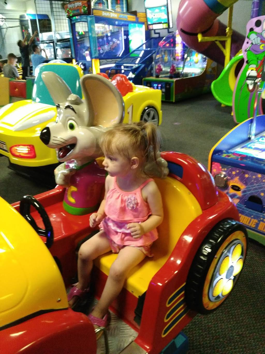 Chuck E. Cheese | restaurant | 592 Galleria Dr, Johnstown, PA 15904, USA | 8145352800 OR +1 814-535-2800