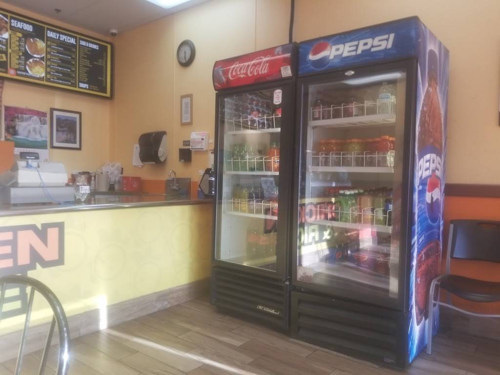 M Js Chicken & Rice | restaurant | 3420 W Illinois Ave # 400, Dallas, TX 75211, USA | 2143305522 OR +1 214-330-5522