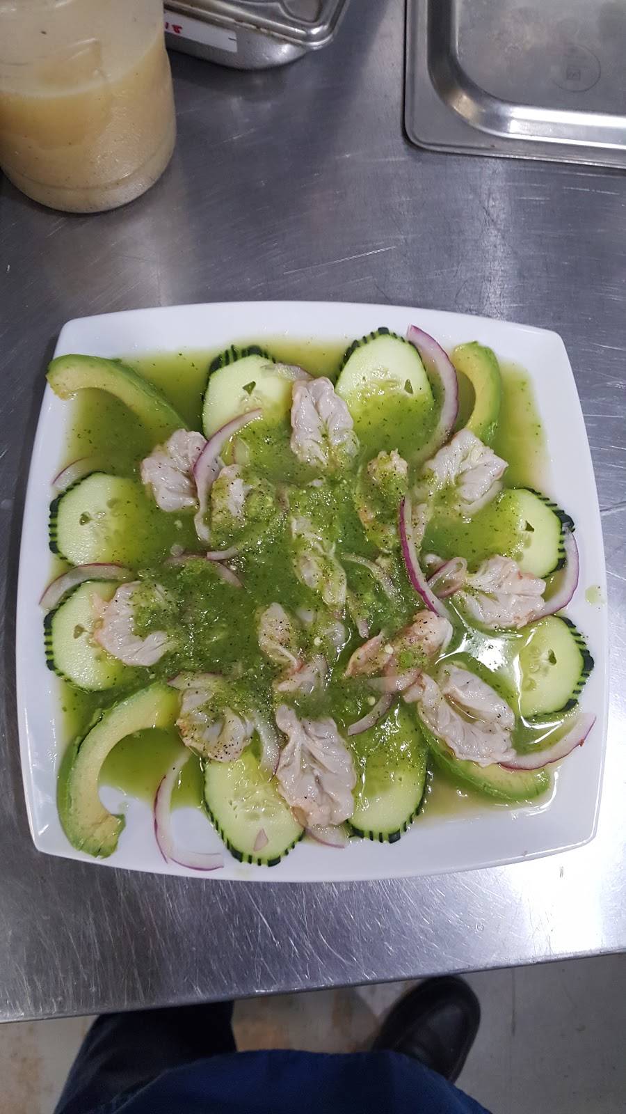 El Rincon Nayarita Mexican Grill | restaurant | 943 W Foothill Blvd, Rialto, CA 92376, USA | 9099612878 OR +1 909-961-2878