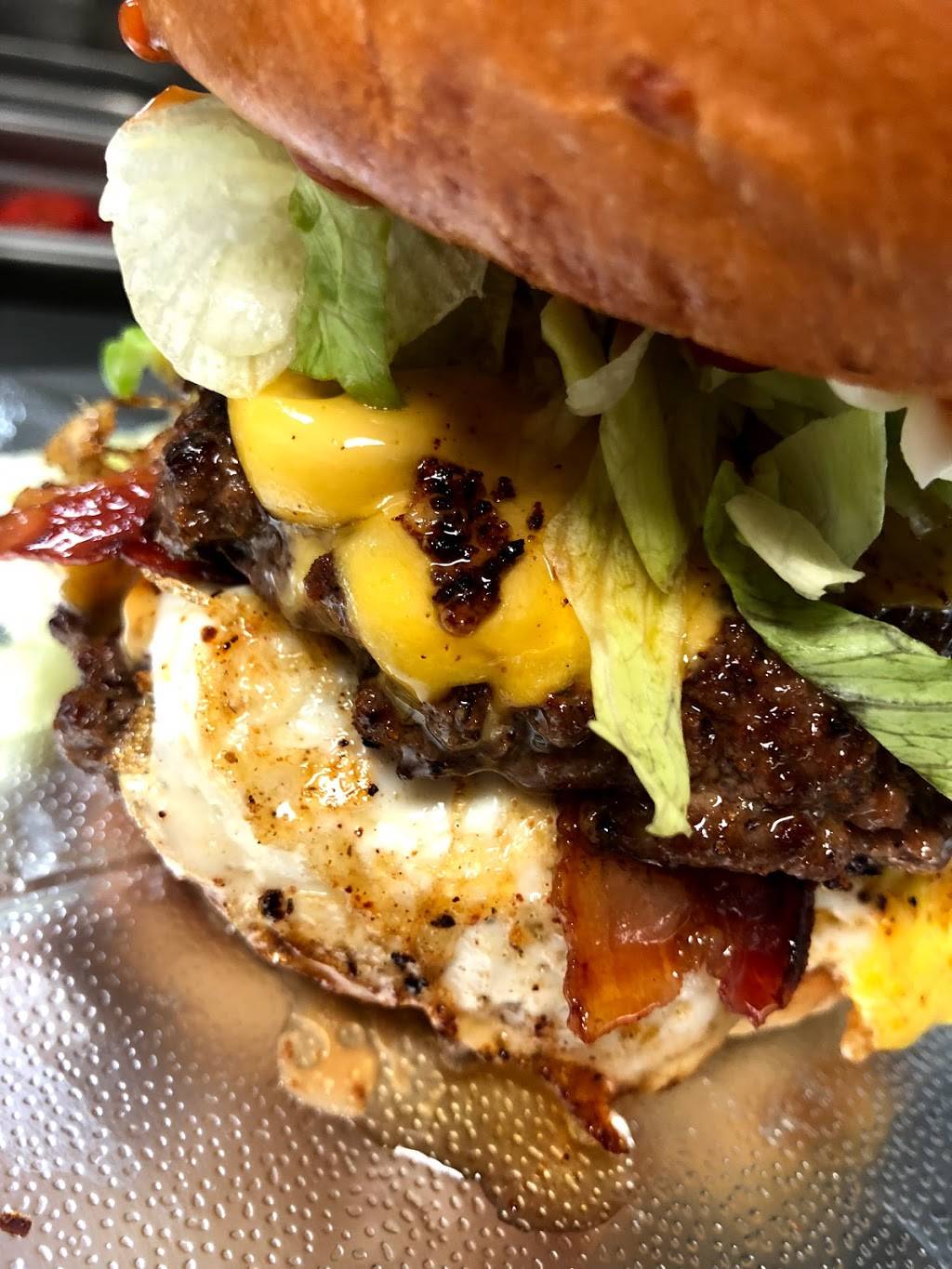 THAT Burger Spot! #2 | restaurant | 10249 Tara Blvd, Jonesboro, GA 30236, USA | 4046001051 OR +1 404-600-1051