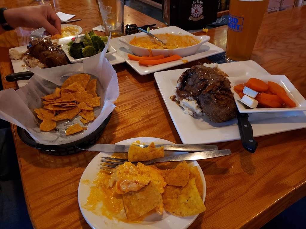 Whistle Stop Bar & Grill | restaurant | 85 Main St, Oxford, MA 01540, USA | 5089873087 OR +1 508-987-3087